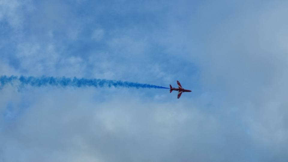 Clear skies and Red Arrows in Falmouth - Lost in the North