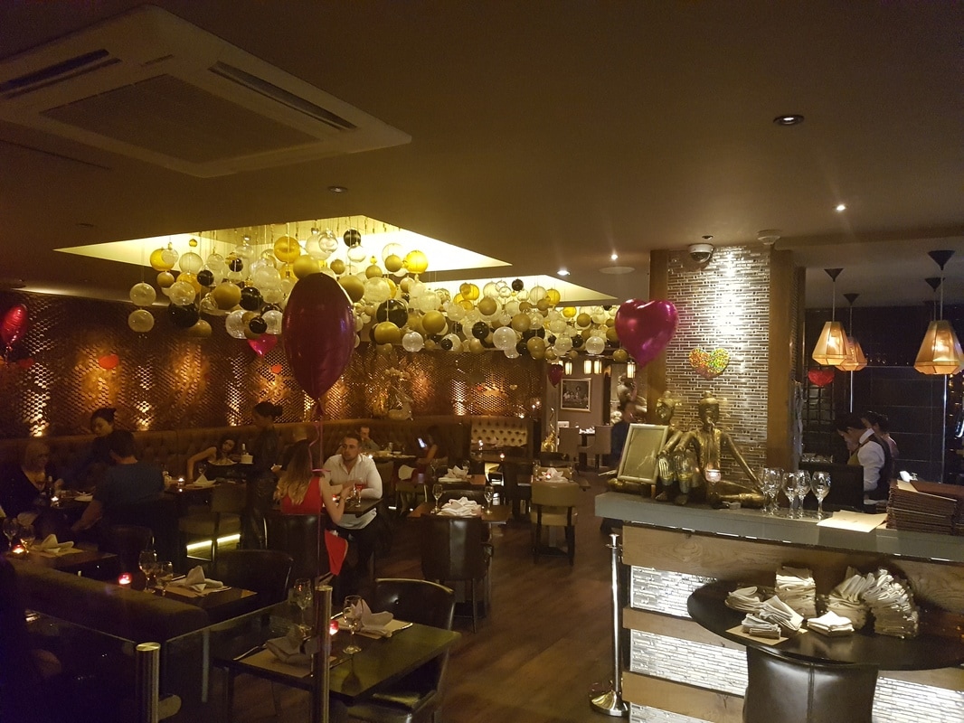 A very Thai Valentine's Day: Eating at Sukhothai - Lost in the North