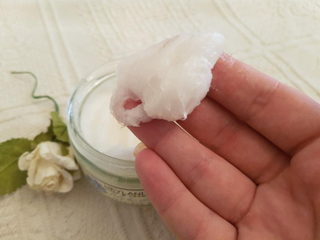 Heyland & Whittle Lily and Ylang Ylang Body Scrub Review - Lost in the North