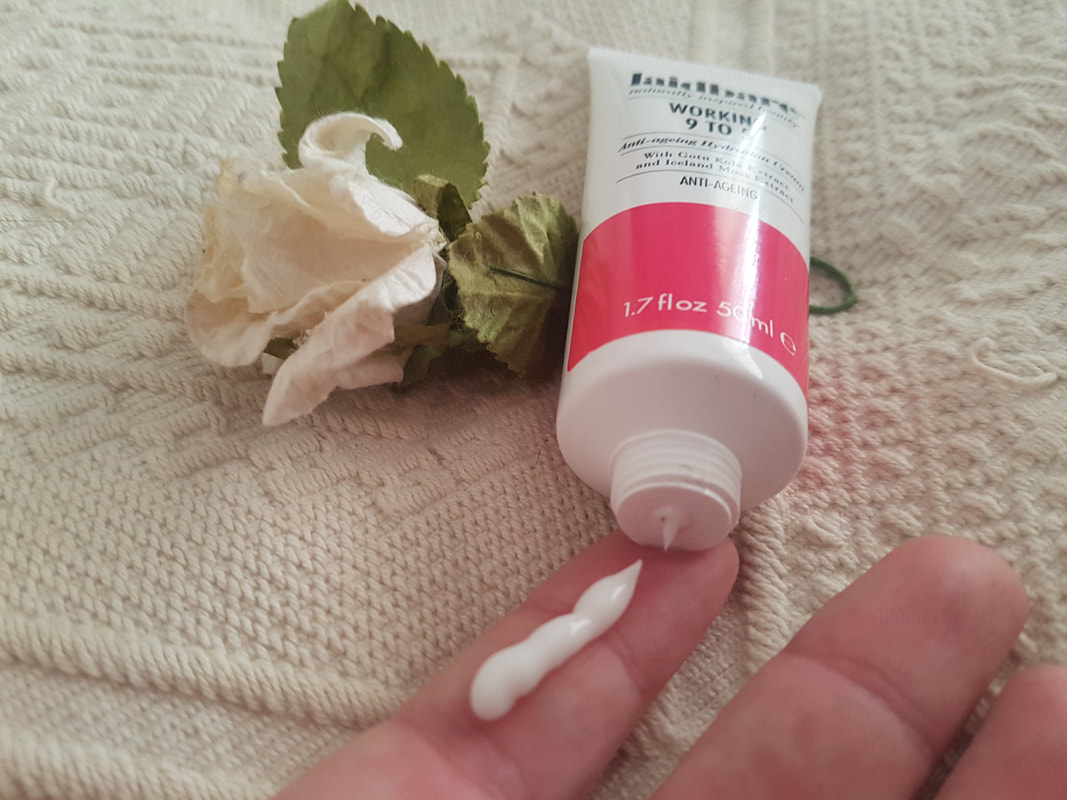Laidbare Working 9 to 5 Moisturiser: A Review - Lost in the North